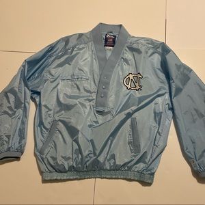 Vintage North Carolina Tar Heels Pullover Windbreaker